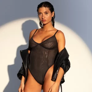 Brigitte 2439